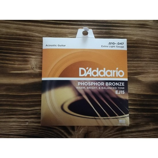 D’Addario EJ15 Acoustic Guitar Strings 010 – 047 Extra Light Gauge, Phosphor Bronze