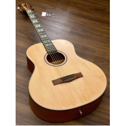CHARD WD48OM ACOUSTIC ELECTRIC SOLID TOP IN NATURAL SATIN WITH FISHMAN PRESYS