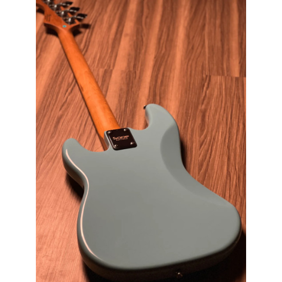 SQOE SPJ600 Roasted Maple Series in Sonic Blue Electric Bass