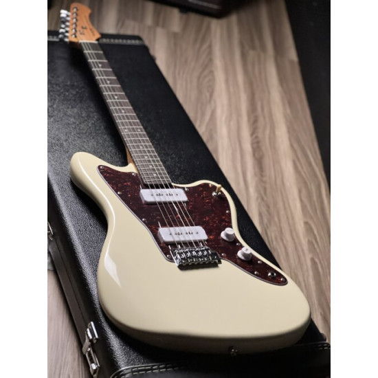 SQOE JM300 ROASTED MAPLE SERIES IN VINTAGE WHITE