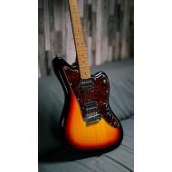 SQOE JM400 ROASTED MAPLE SERIES IN 3-TONE SUNBURST