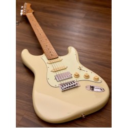 SQOE SEST600 HSS ROASTED MAPLE SERIES IN VINTAGE WHITE