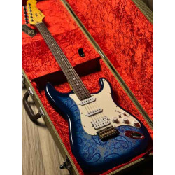 SQOE SEST1100 HSS Custom Shop Series in Blue Paisley Limited Edition with Hardshell Case SQOE SEST1100 HSS Custom Shop Series in Blue Paisley Limited Edition with Hardshell Case