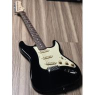 SQOE SEST200 Genesis Series in Black Electric Guitar