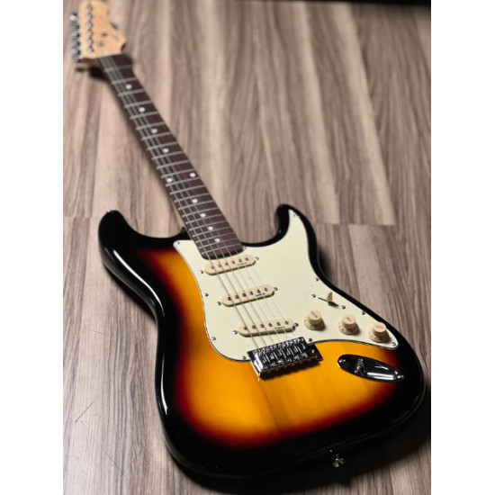 SQOE SEST200 Genesis Series in 3-Tone Sunburst Electric Guitar