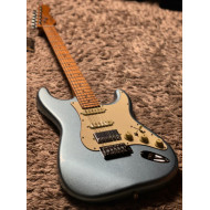 SQOE SEST600 HSS Roasted Maple Series in Ice Blue Metallic
