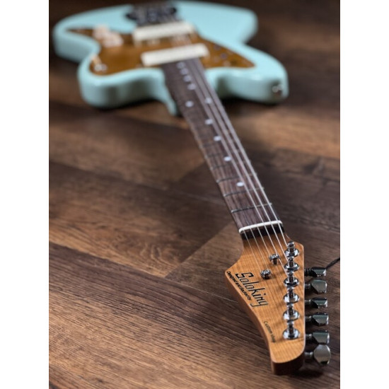 SOLOKING JM40 OFFSET CLASSIC IN SEAFOAM GREEN ELECTRIC GUITAR