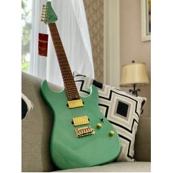 SOLOKING MS 1 CUSTOM 24 HH FM WITH ROASTED FLAME NECK IN SAGE GREEN METALLIC