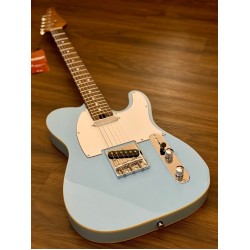 SOLOKING T-1B VINTAGE MKII WITH ROASTED MAPLE NECK AND ROSEWOOD FB IN SONIC BLUE