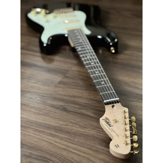 TOKAI AST-52 SATRIA BB/R WITH GOLD HARDWARE IN BLACK BEAUTY